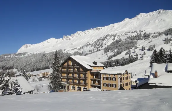 阿爾皮納巴班酒店