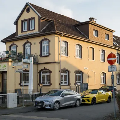 Roca Restaurant Und Hotel Hotels near Niederursel