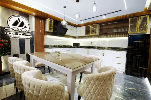 Piccolo Mondo Boutique Hotel - Pensions