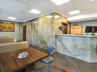 City Yard Inn Hotel Отели рядом с достопримечательностью «Городская стена»