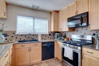 A home away from home! 그레이프바인 호텔