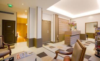 Central Hotel Paris