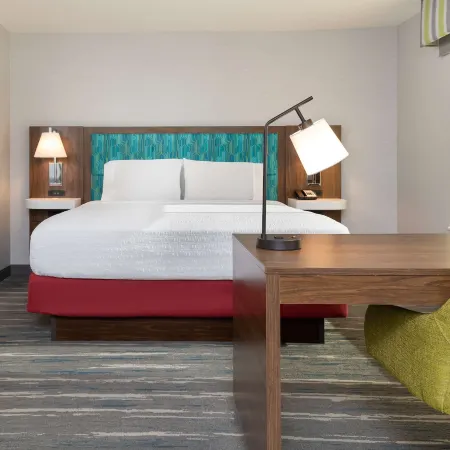 Hampton Inn & Suites by Hilton Santa Rosa Sonoma Wine Country