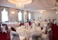 Rochestown Park Hotel & Leisure Centre Hotels in Cobh