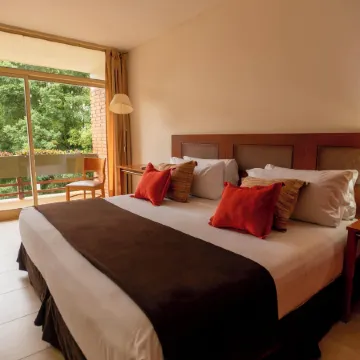 Hotel Raices Esturion
