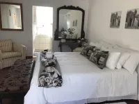 Kromrivier Farm Stays & B&B Near Addo Elephant Park Hotels in Paterson