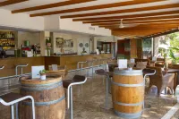 Es Baulo Petit Hotel - Barer