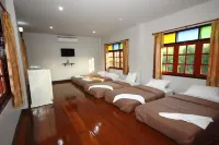 Resort Railumpoo (Farm and Camping) Hotels in Nakhon Sawan