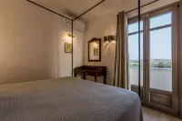 Athina Studios and Suites Plaka - balcony