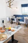 One Shore Street - breakfast
