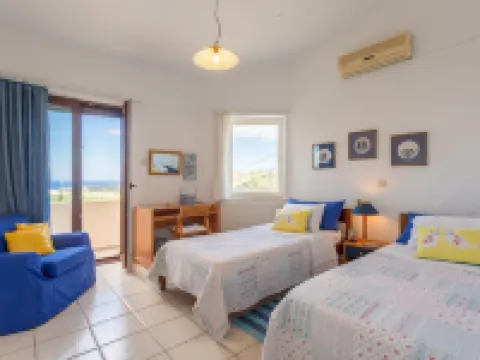 Villa Armi Large Private Pool Walk to Beach Sea Views A C Wifi Eco-friendly - 2809 Hotels in Lappei