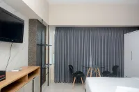 Simply Studio at Springlake Summarecon Apartment Hotels in North Bekasi