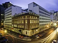Wellesley Boutique Hotel Hotels near Plimmer Steps