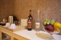 Grand Hotel & Spa Tirana - ที่มีบาร์