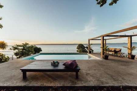 South Pacific Memories Отели рядом с достопримечательностью «Havannah Beach and Boat Club»