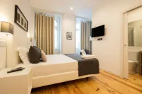 Mystay Porto Batalha - Condos