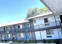 Sundial Lodge