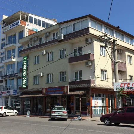 Burhaniye Merkez Otel