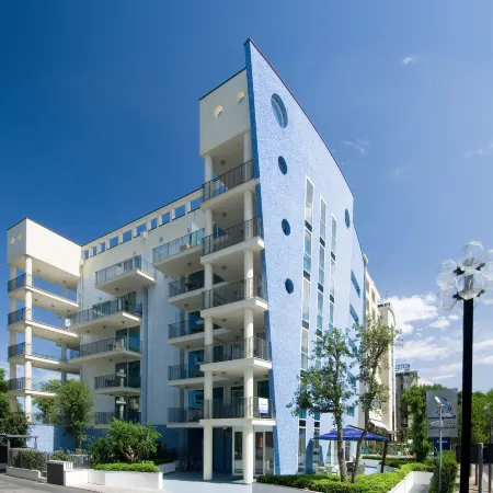 Mercure Rimini Lungomare Отели рядом с достопримечательностью «Сан Джулиано»