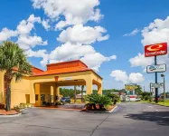 Econo Lodge - Parkplatz