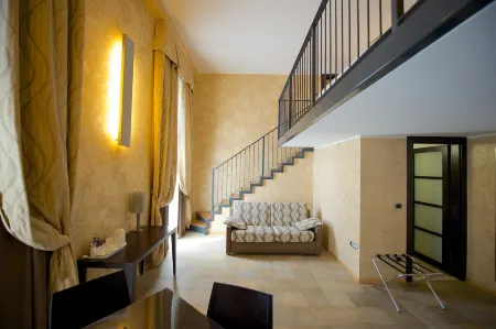 Best Western Crystal Palace Hotel