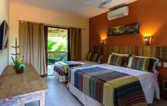 Pousada Praia Das Ondas - Pé na Areia