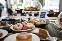 Hesperia Hotel & Residence - Desayuno