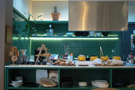 Home Suite Hotels Rosebank Отели в г. Йоханнесбург