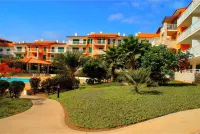 薩爾維拉維德水上酒店 酒店