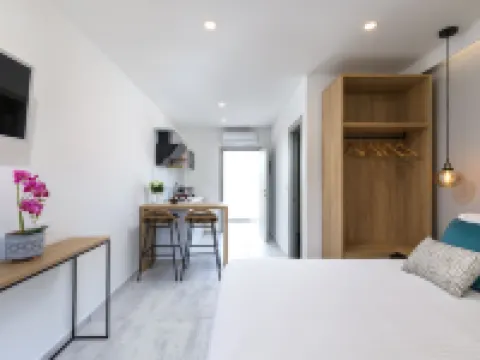 V Luxury Suites Hotels in Perama