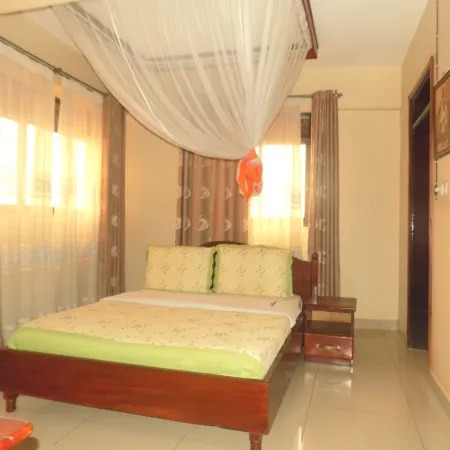Kahondo Buffalo Hotel Kampala