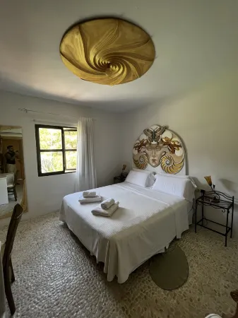 Boutique Hostal la Curandera de Salinas Отели в г. Ибица