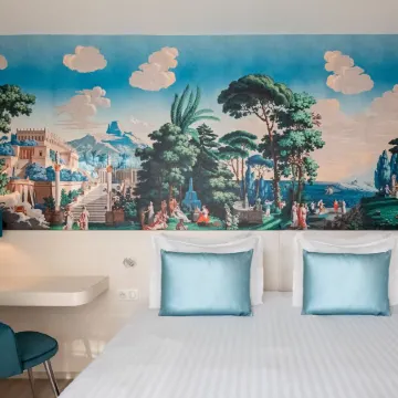 Résidence Hôtelière Chambord au Coeur de Menton - entièrement rénovée