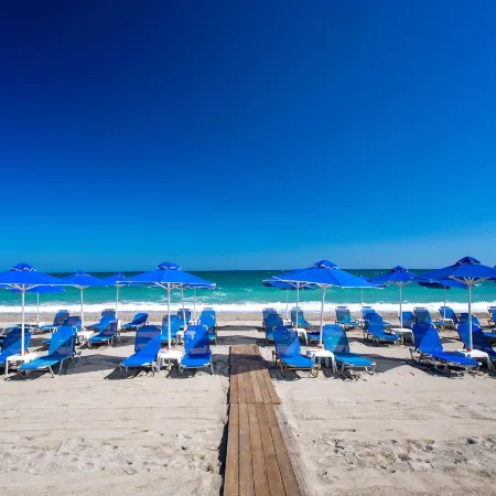 Marinos Beach Hotel