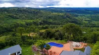 PIDA Coffee Farm Lodge Mondulkiri - Pools