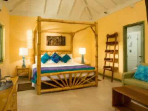 Country Country โรงแรมในเนกริล