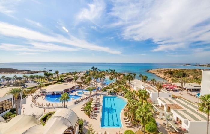 Adams Beach Hotel & Spa
