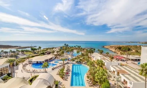 Adams Beach Hotel & Spa