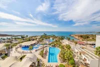 Adams Beach Hotel & Spa - internet