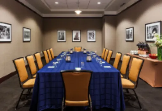 Residence Inn Chicago Downtown/River North