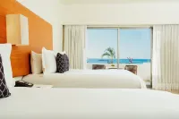 Camino Real Zaashila Huatulco