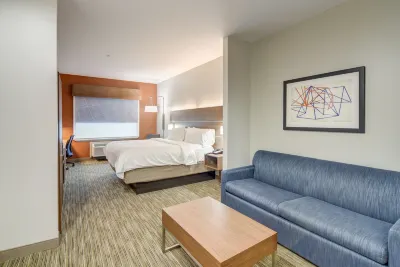 Holiday Inn Express & Suites Foley - N Gulf Shores