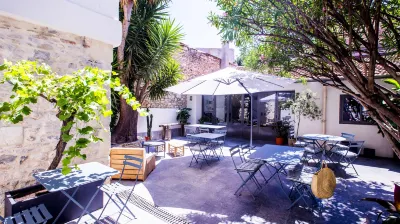 前廳酒店 鄰近O2la O Deux Là的酒店