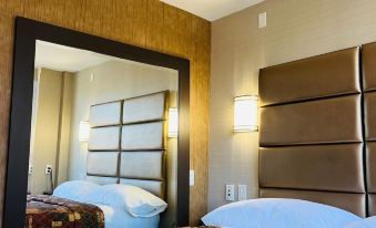 Hotel Key