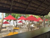 Central Beach Inn
