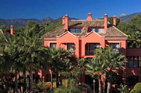 瓦薩里度假酒店