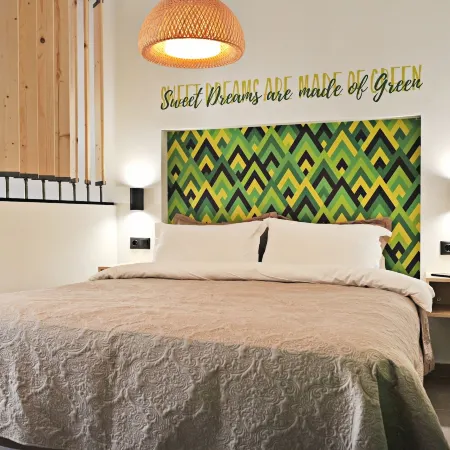 The Athenians Modern Apartments Отели рядом с достопримечательностью «Площадь Синтагма»