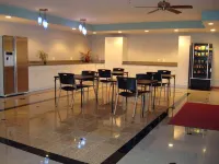 O'Hare Inn & Suites Hotels in Schiller Park