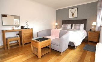 The Willows - Room Only Accommodation