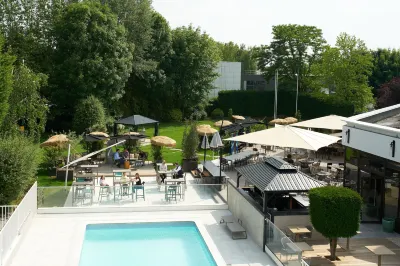 Hôtel Novotel Marne La Vallée Collégien Hôtels à proximité de : Wat Vélouvanaram
